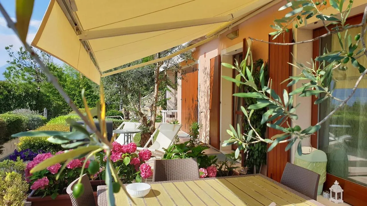 La Tortuga Apartment Torri Del Benaco