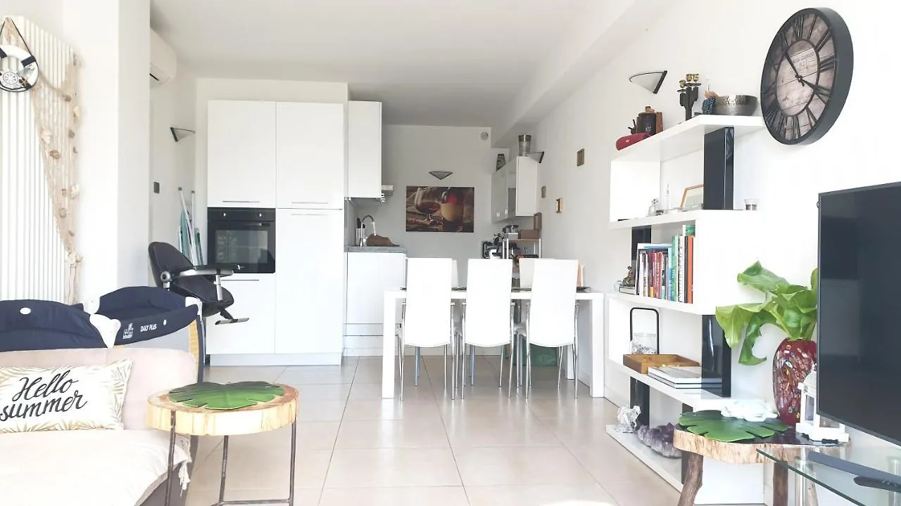 La Tortuga Apartment Torri Del Benaco