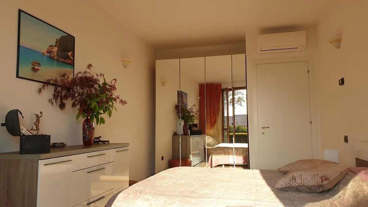 La Tortuga Apartment Torri Del Benaco Italy